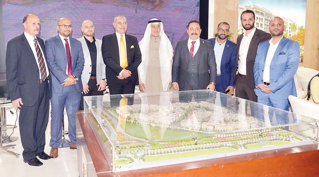 زيارة لجناح شركة «تبارك» 