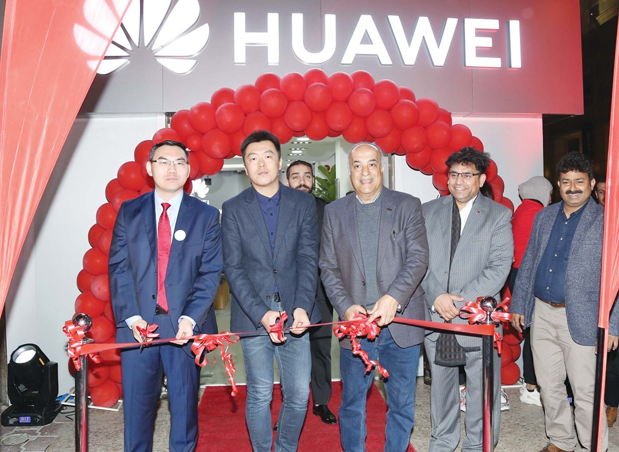 u062cu064au0627u0646u063a u0648u0641u0631u064au0642 u00abu0647u0648u0627u0648u064au00bb u064au0642u0635u0648u0646 u0634u0631u064au0637 u0627u0644u0627u0641u062au062au0627u062d