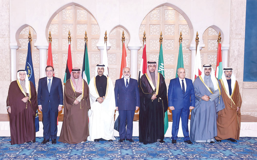 وزراء نفط دول «أوابك»                                            	              (تصوير أسعد عبدالله) 