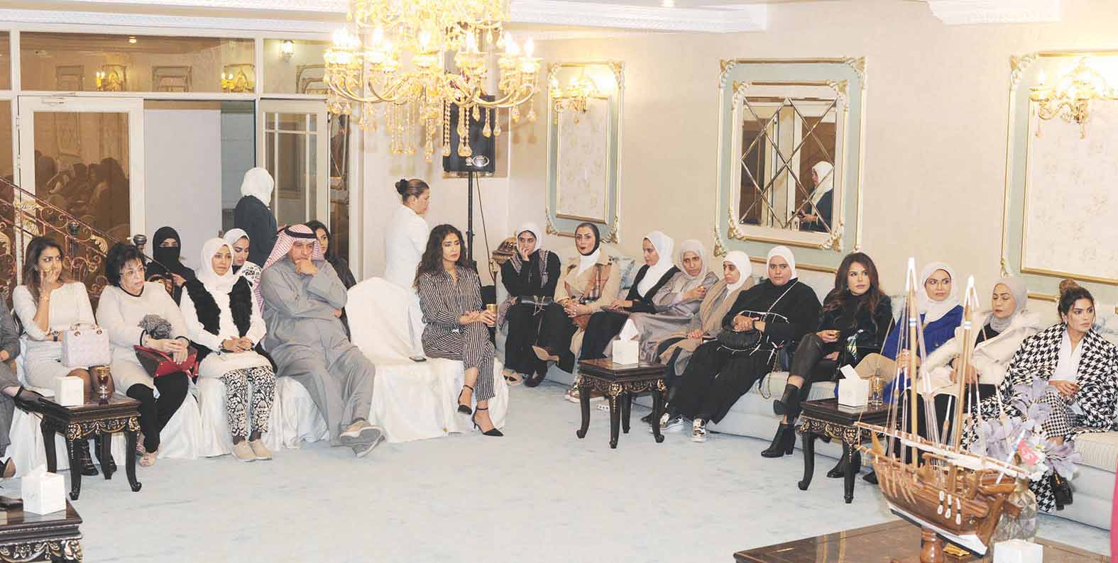 جانب من الحضور 