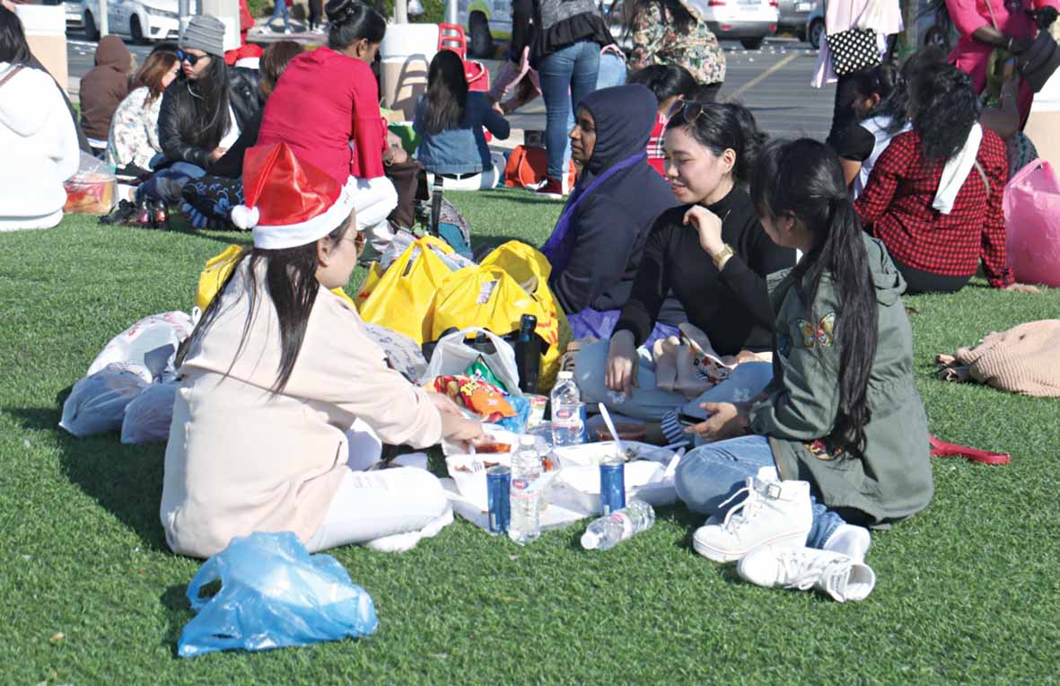 من مظاهر الاحتفال