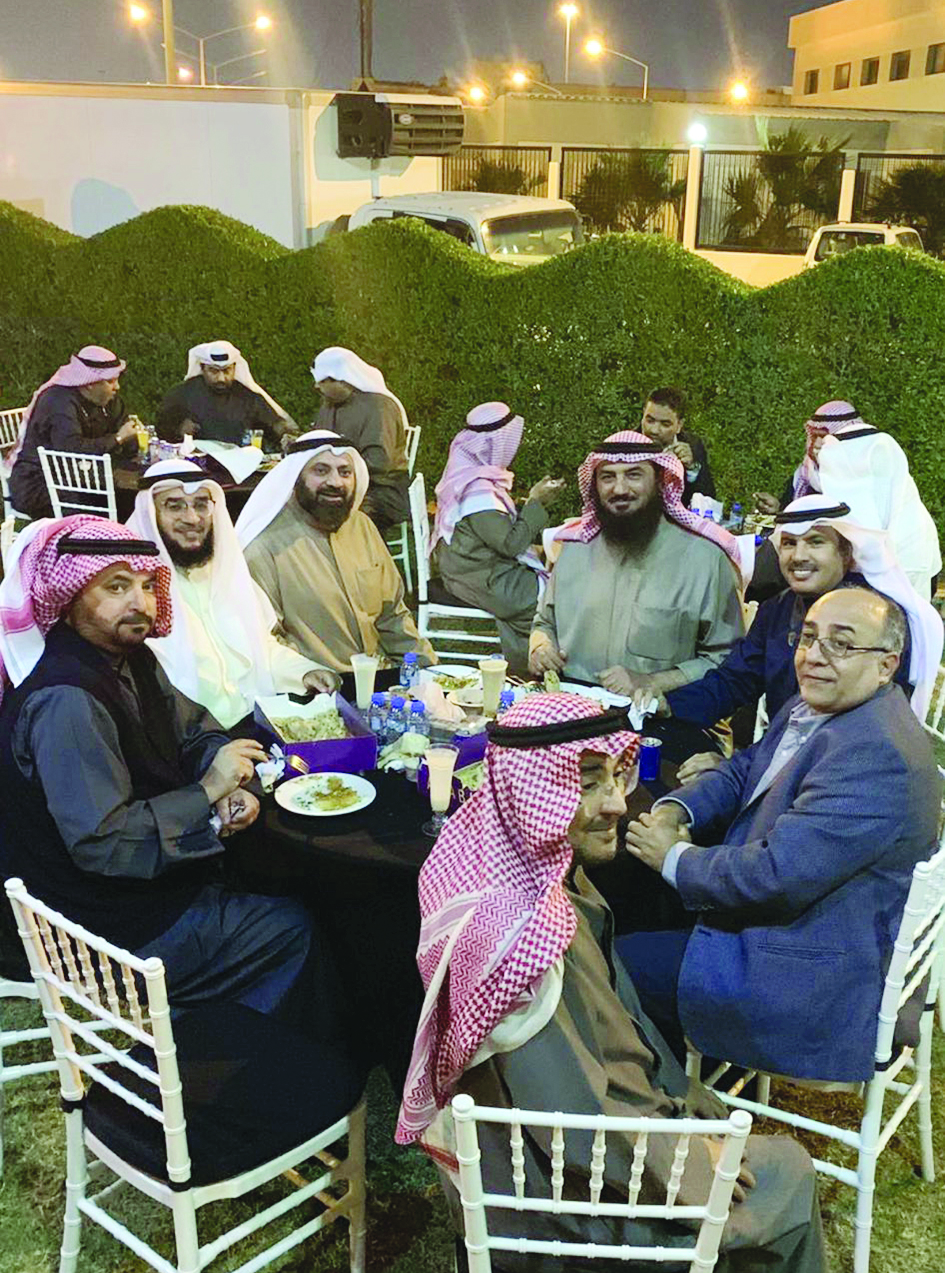 u0627u0644u0637u0628u0637u0628u0627u0626u064a u0648u0627u0644u062eu0646u0629 u0645u0639 u0627u0644u0634u0627u064au062cu064a u0648u0628u0639u0636 u0627u0644u0645u062fu0639u0648u064au0646