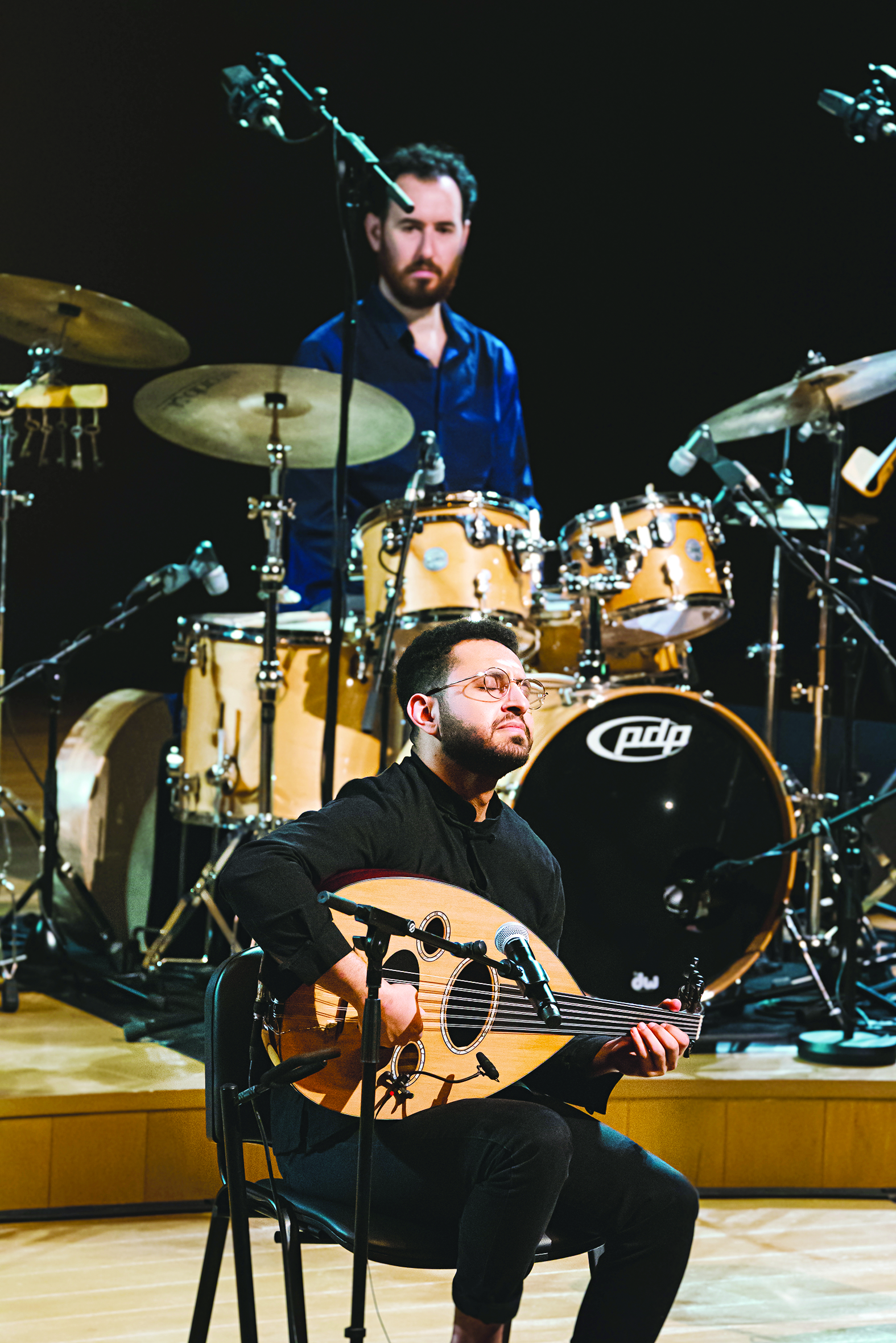 u0623u062du0645u062f u0627u0644u0634u064au0628u0629 u064au062fu0646u062fu0646 u0639u0644u0649 u0639u0648u062fu0647