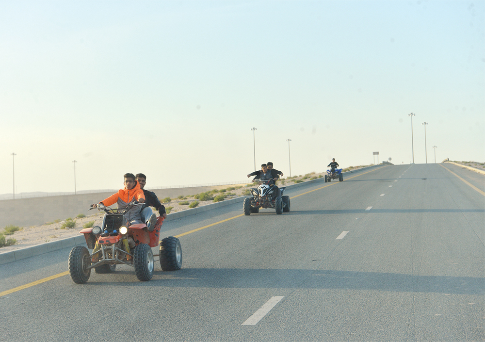 u0645u0633u064au0631u0629 u0628u0640 u00abu0627u0644u0628u0642u064au0627u062au00bbt (u062au0635u0648u064au0631 u0646u0627u064au0641 u0627u0644u0639u0642u0644u0629)