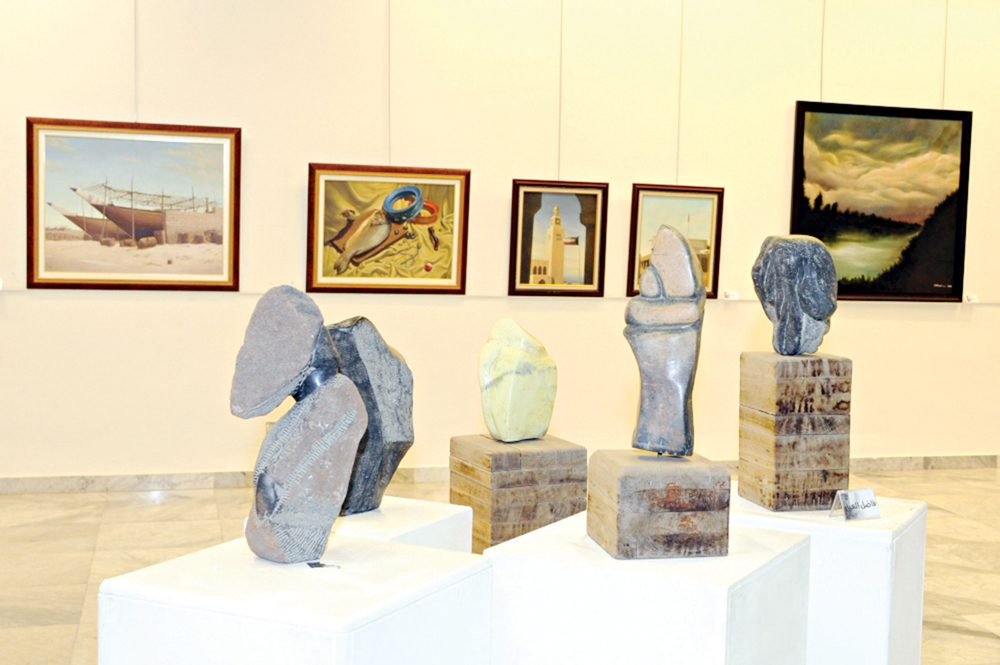 جانب من المعرض