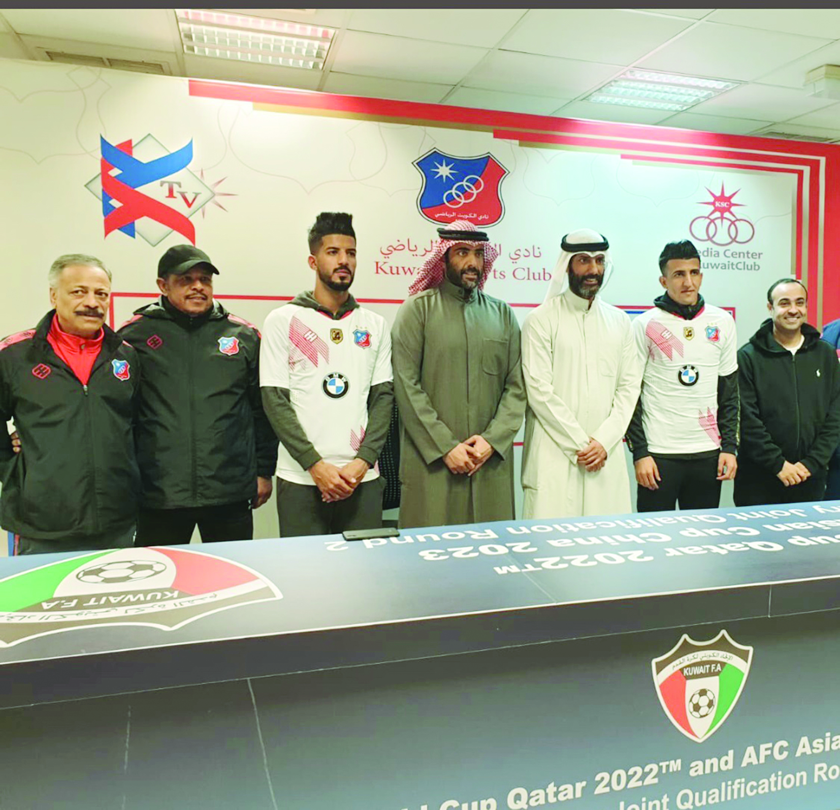 u062eu0627u0644u062f u0648u0641u0647u062f u0627u0644u063au0627u0646u0645 u064au062au0648u0633u0637u0627u0646 u0639u0637u0648u0627u0646 u0648u0639u0628u0627u0633 u0641u064a u0645u0642u0631 u0627u0644u0646u0627u062fu064a u0623u0645u0633