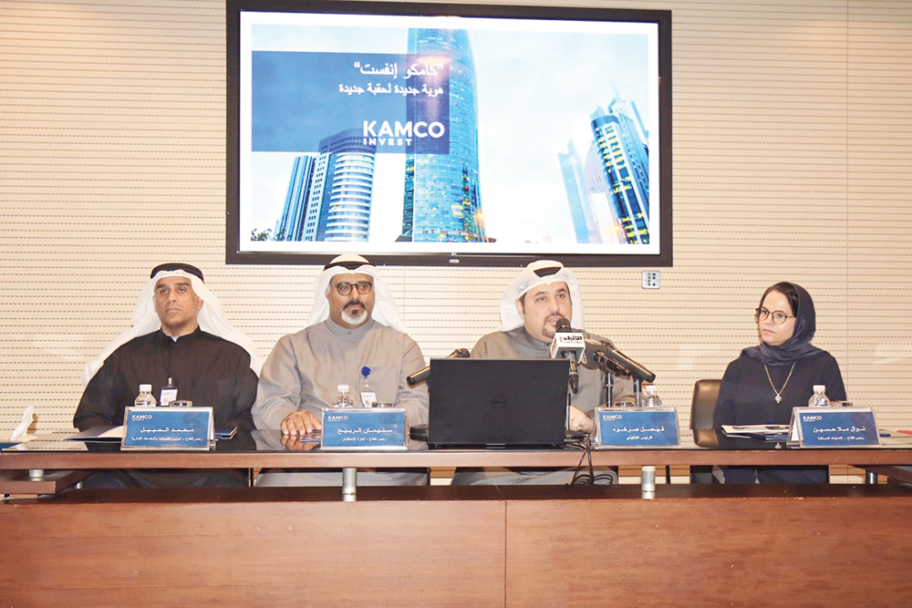 صرخوه والربيّع يتوسطان ملا حسين والحبيل خلال المؤتمر الصحافي  	تصوير (أسعد عبدالله) 