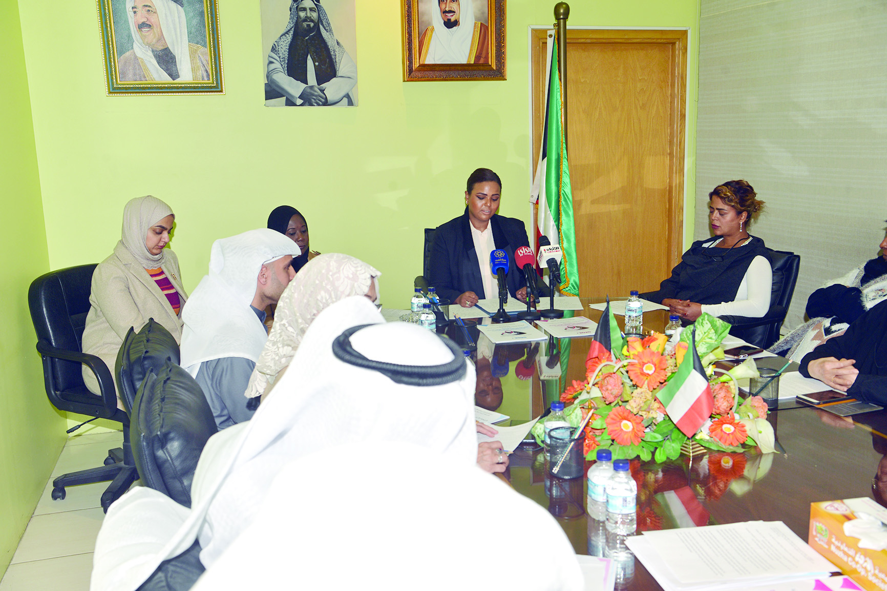 u062cu0627u0646u0628 u0645u0646 u0627u0644u0645u0624u062au0645u0631 u0627u0644u0635u062du0627u0641u064a       t  (u062au0635u0648u064au0631 u0646u0627u064au0641 u0627u0644u0639u0642u0644u0629)