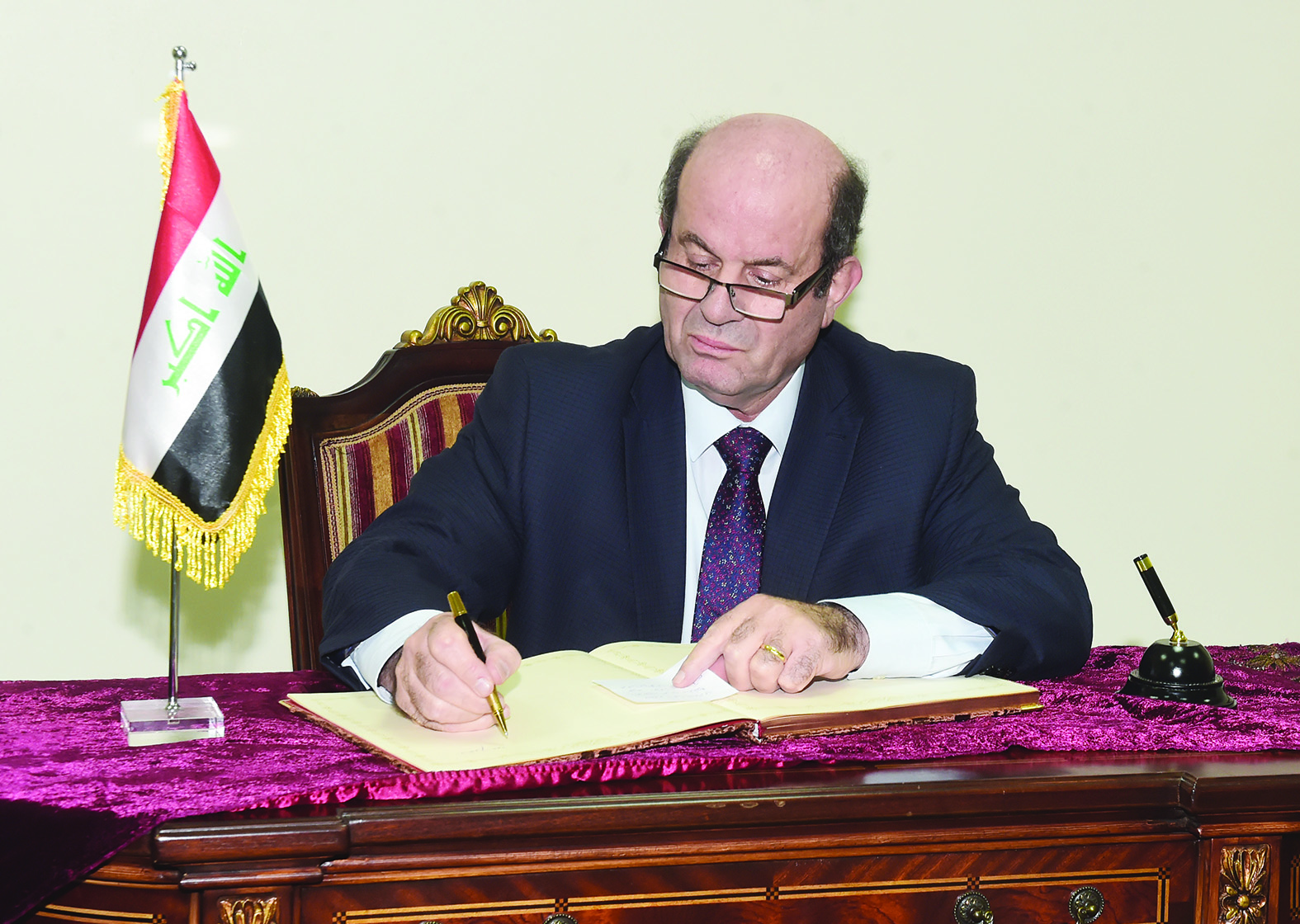 القائم بأعمال السفارة اللبنانية يعزي