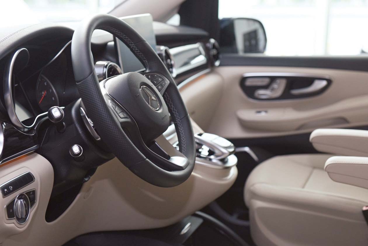 فخامة في المقصورة  