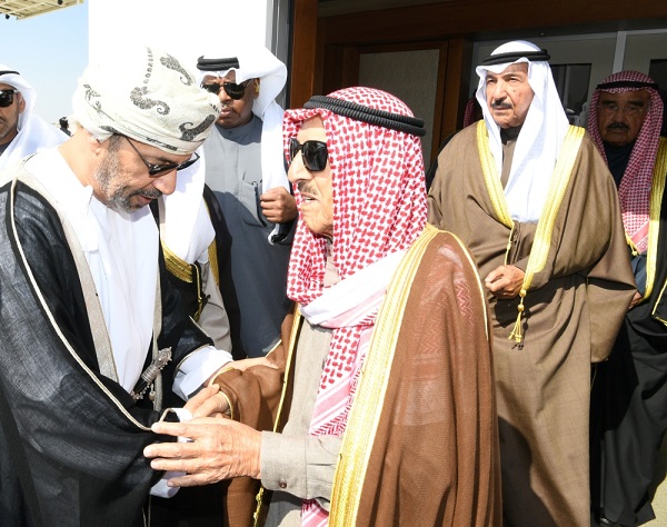 سمو الأمير لدى وصوله الى عمان