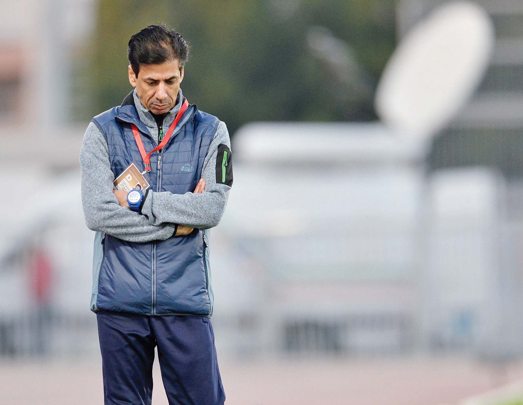 u0627u0644u0645u062fu0631u0628 u0623u062du0645u062f u0639u0628u062fu0627u0644u0643u0631u064au0645 u064au0628u062fu0623 u0645u0647u0645u062au0647 u0645u0639 u0627u0644u0646u0635u0631 u0627u0644u064au0648u0645    (u0627u0644u0623u0632u0631u0642 u062fu0648u062a u0643u0648u0645)