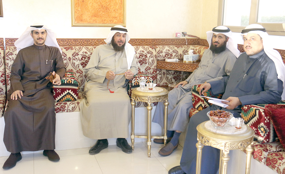 u0623u0648u0644u064au0627u0621 u0623u0645u0648u0631 u064au062au062du062fu062bu0648u0646 u0644u0640u00abu0627u0644u0631u0627u064au00bb u0639u0646 u0645u0639u0627u0646u0627u0629 u0628u0646u0627u062au0647u0645 t(u062au0635u0648u064au0631 u0633u0639u0648u062f u0633u0627u0644u0645)