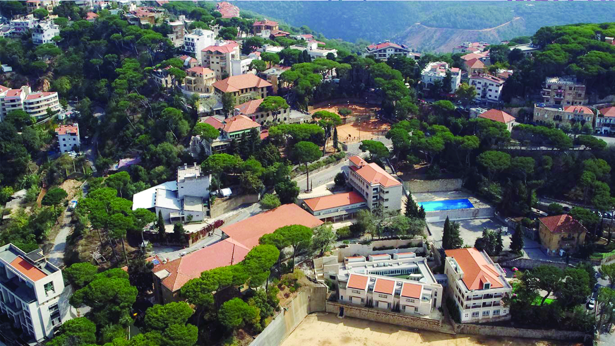 صورة عامة لمدرسة «برمانا هاي سكول»