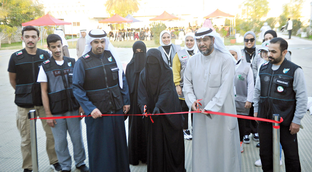 u0627u0644u0639u0648u0646 u0645u0641u062au062au062du0627u064b u0627u0644u0645u0639u0631u0636 u0627u0644u0645u0635u0627u062du0628 u0644u0644u062du0645u0644u0629t (u062au0635u0648u064au0631 u0633u0639u0648u062f u0633u0627u0644u0645)