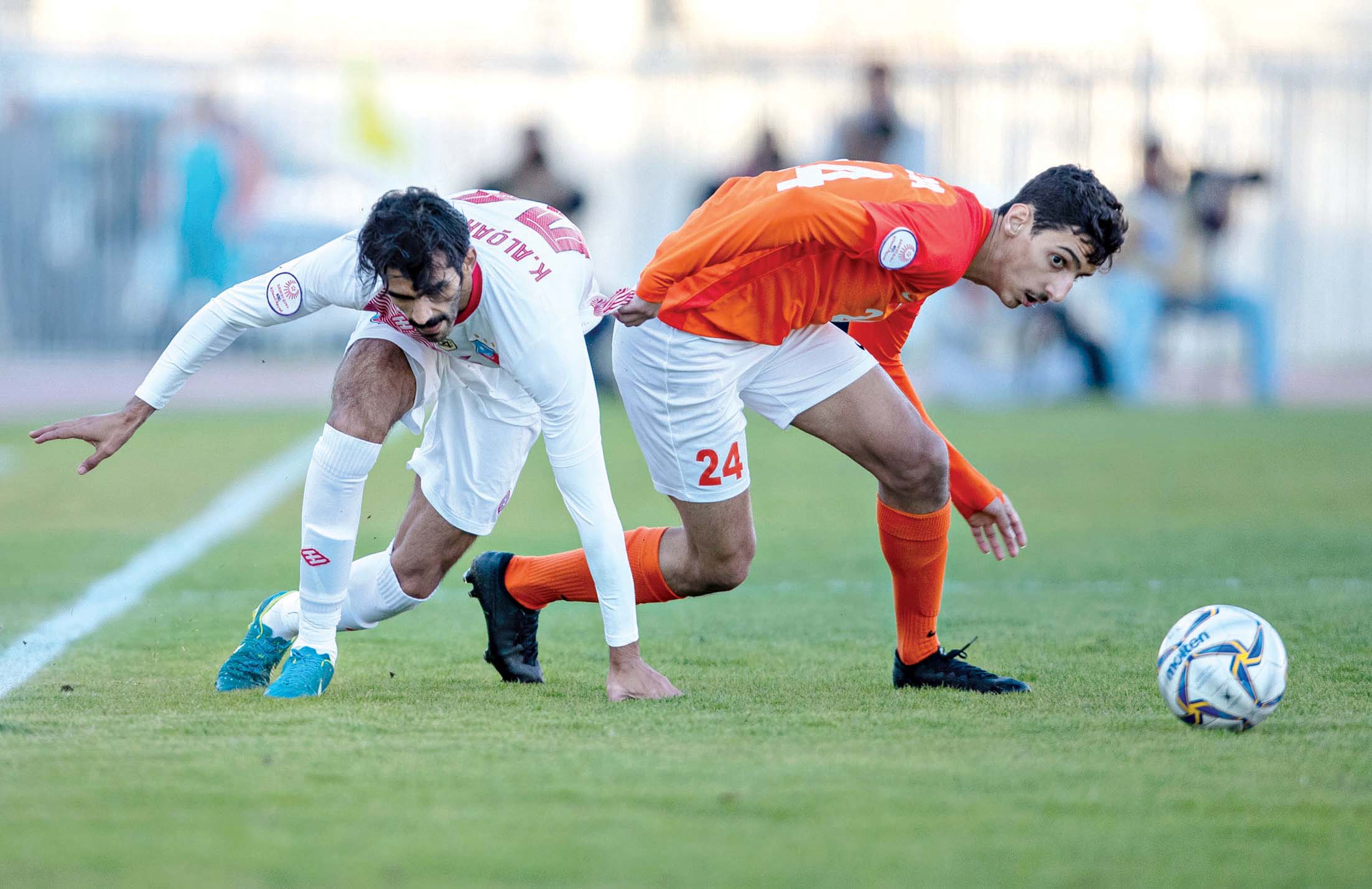 u0635u0631u0627u0639 u0639u0644u0649 u0627u0644u0643u0631u0629 u0641u064a u0645u0628u0627u0631u0627u0629 u0643u0627u0638u0645u0629 u0648u00abu0627u0644u0643u0648u064au062au00bb            (u0627u0644u0623u0632u0631u0642 u062fu0648u062a u0643u0648u0645)