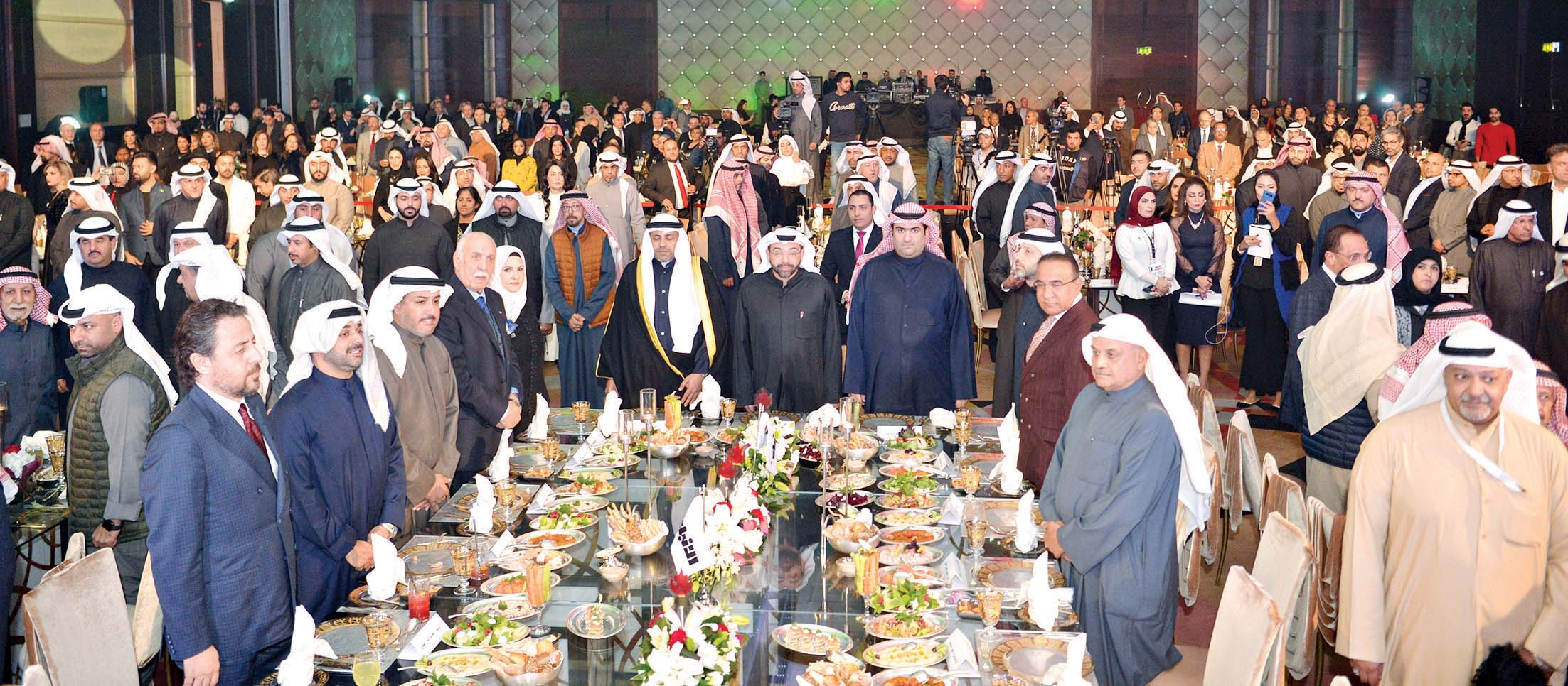 u0627u0644u0645u0634u0627u0631u0643u0648u0646 u0641u064a u0627u062du062au0641u0627u0644u064au0629 u00abu0627u0644u0623u0646u0628u0627u0621u00bbt(u062au0635u0648u064au0631 u0646u0627u064au0641 u0627u0644u0639u0642u0644u0629)