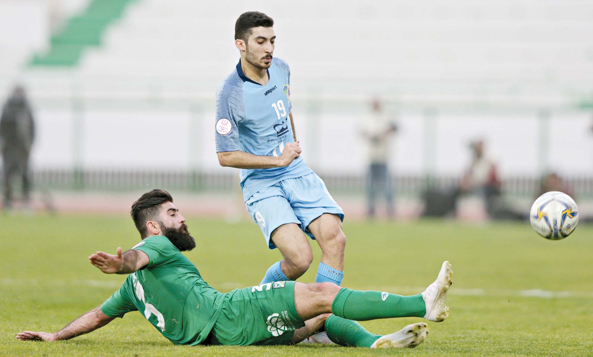 u0627u0644u0633u0627u0644u0645u064au0629 u064au0633u0639u0649 u0625u0644u0649 u062au062cu0627u0648u0632 u0633u0642u0648u0637u0647 u0623u0645u0627u0645 u0627u0644u0639u0631u0628u064a u0641u064a u0627u0644u0645u0628u0627u0631u0627u0629 u0627u0644u0633u0627u0628u0642u0629                         (u0627u0644u0623u0632u0631u0642 u062fu0648u062a u0643u0648u0645)