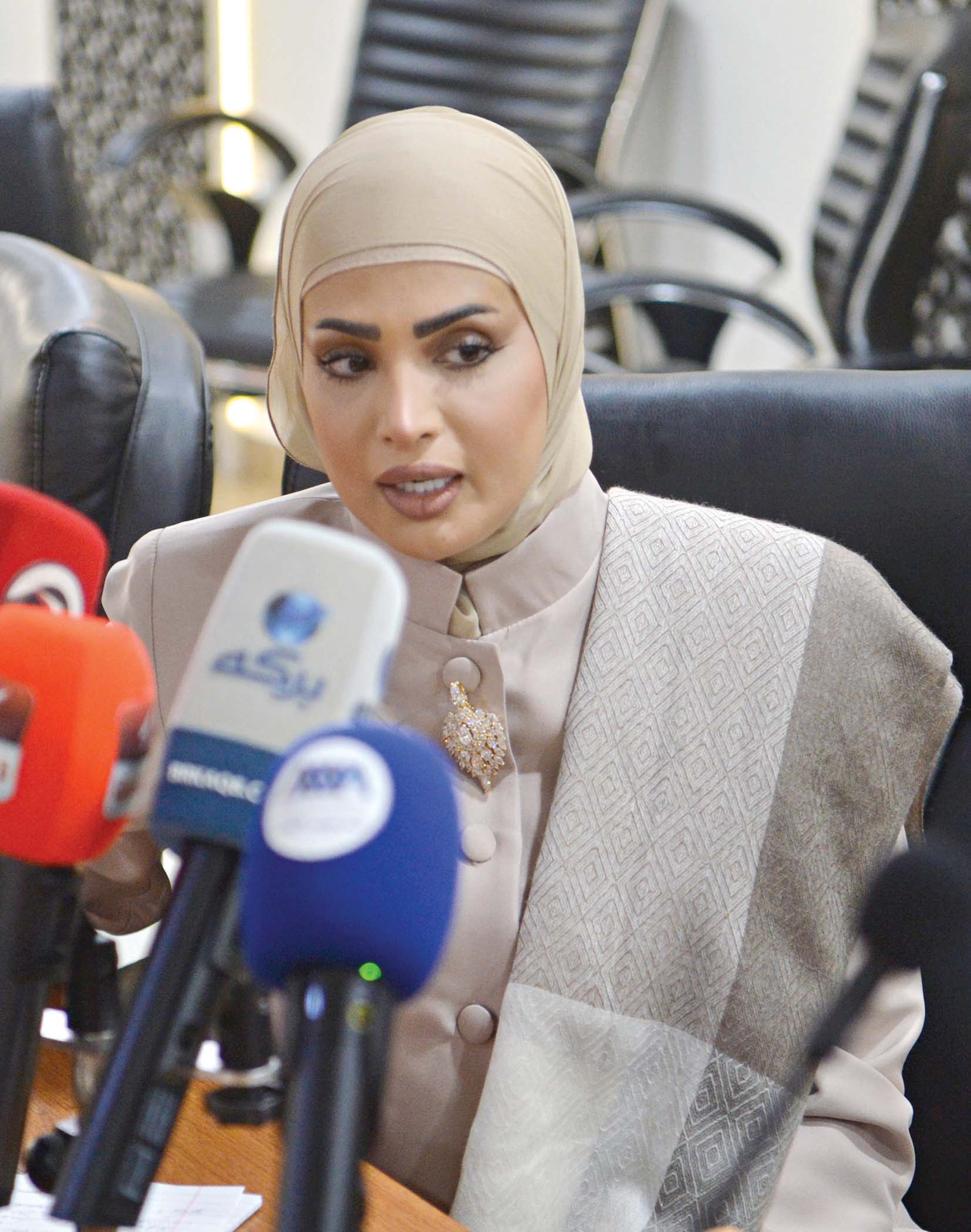 نور الهويدي 