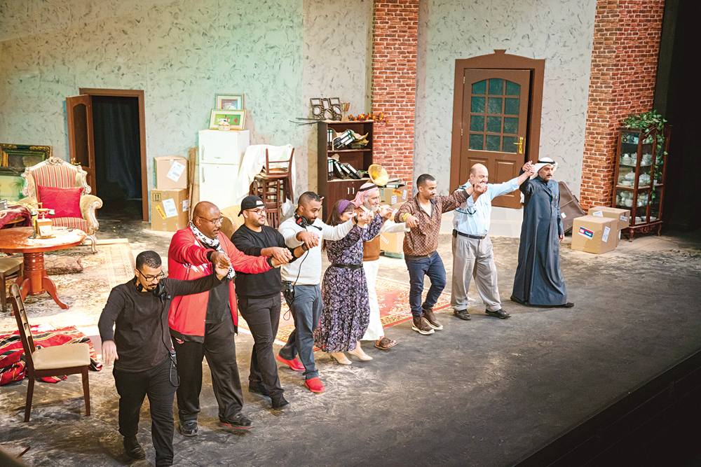 u0641u0631u064au0642 u0627u0644u0639u0645u0644 u064au064fu062du064au064a u0627u0644u062cu0645u0647u0648u0631 