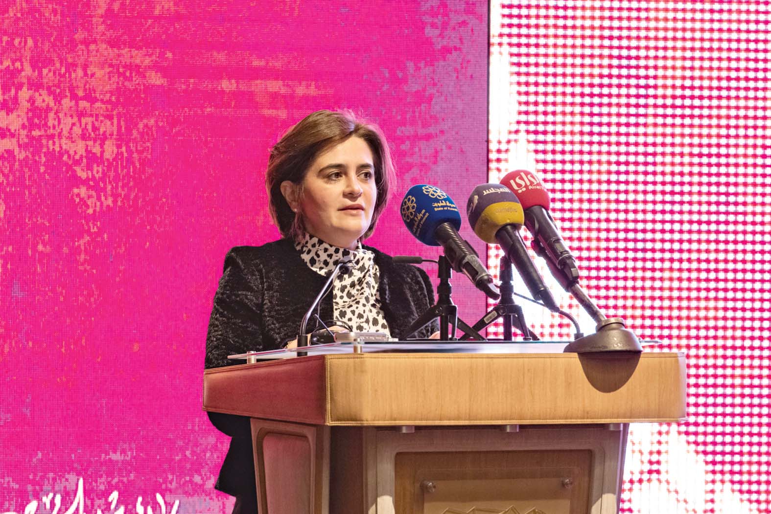 أسيري متحدثة في الاحتفال