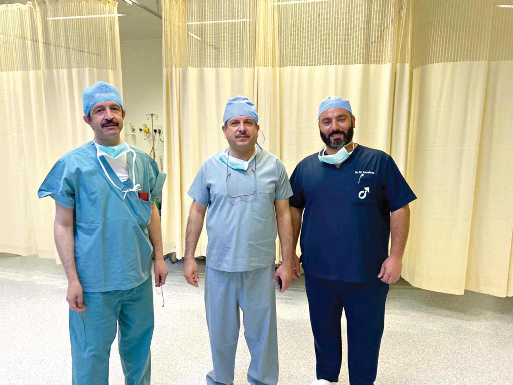 أبل متوسطاً الموسوي والرشيد 