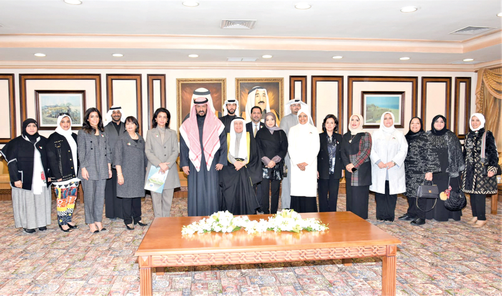 u0645u062du0627u0641u0638 u0627u0644u0639u0627u0635u0645u0629 u0645u062au0648u0633u0637u0627u064b u0648u0641u062f u0648u0632u0627u0631u0629 u0627u0644u0635u062du0629 u0627u0644u0645u0639u0646u064a u0628u0645u0628u0627u062fu0631u0629 u0627u0644u0645u062fu0646 u0627u0644u0635u062du064au0629