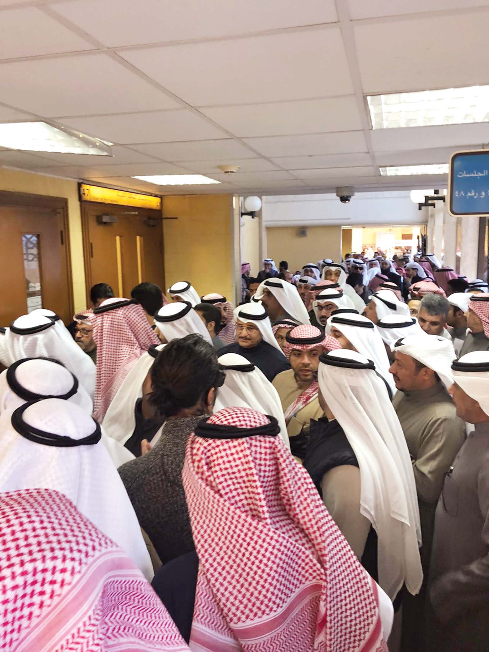 u062du0636u0648u0631 u0643u0628u064au0631 u0644u0644u0645u0632u0627u064au062fu064au0646 