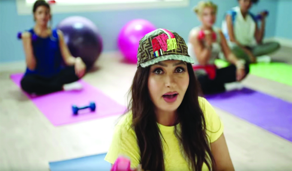 u0644u0637u064au0641u0629 u0641u064a u0645u0634u0647u062f u0645u0646 u0627u0644u0643u0644u064au0628