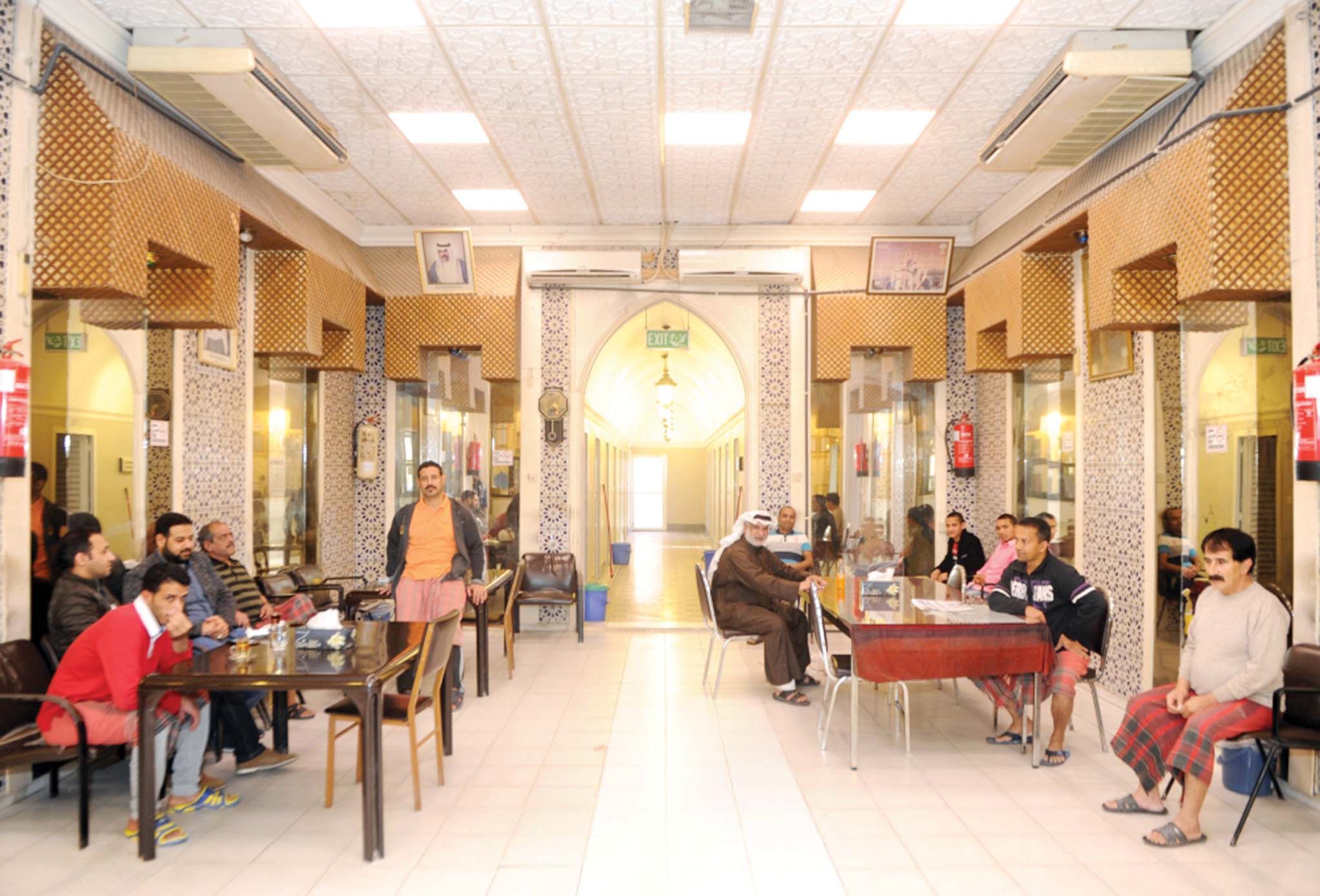 صالة الاستقبال                          	            