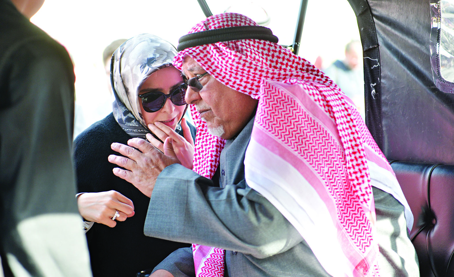 الجراح والسفيرة التركية 