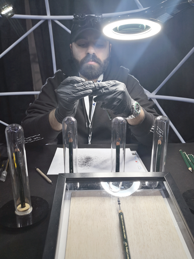 u062du0633u064au0646 u0644u0627u0631u064a 