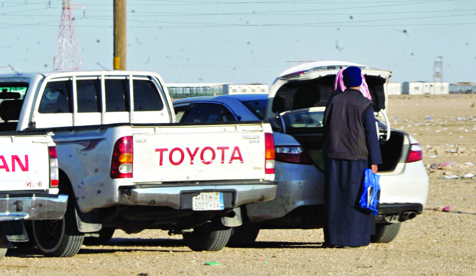 ... إلى السيارة