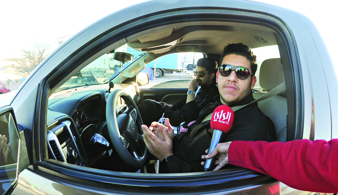 شابان سعوديان دخلا إلى الكويت من المنفذ