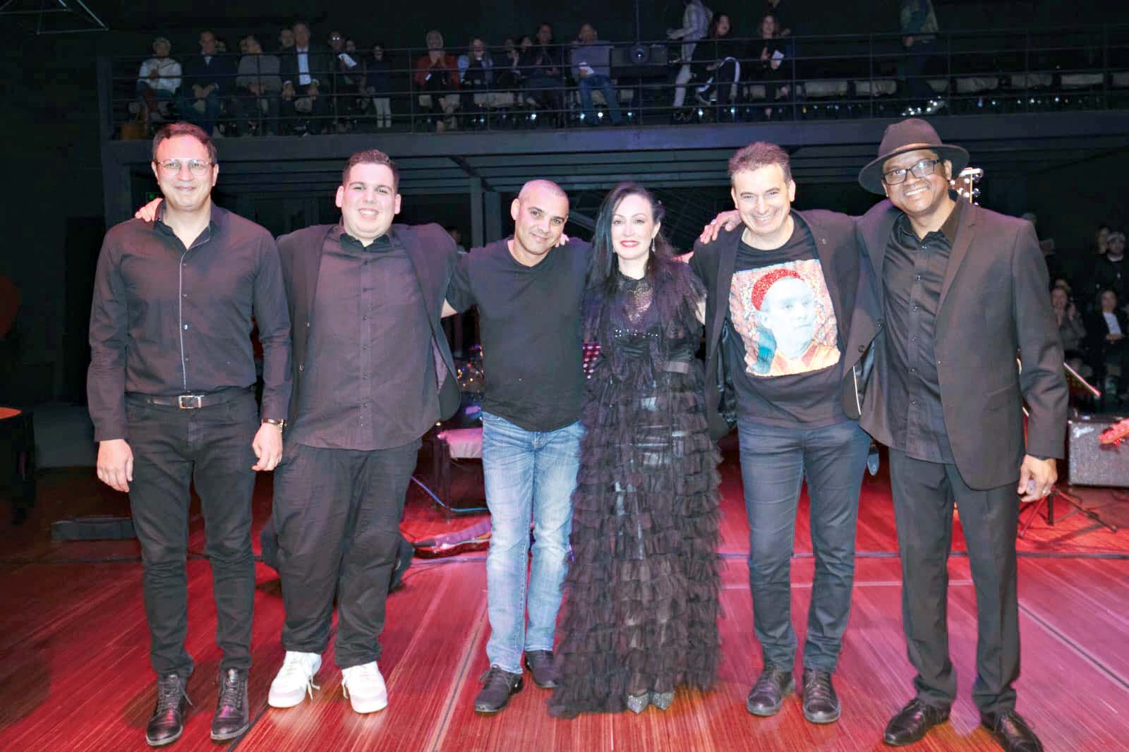 فرقة «سامسا» الفرنسية