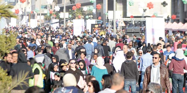 u062du0636u0648u0631 u0643u062bu064au0641 u0641u064a u0627u062du062au0641u0627u0644u0627u062a u0633u0627u0628u0642u0629                        t    