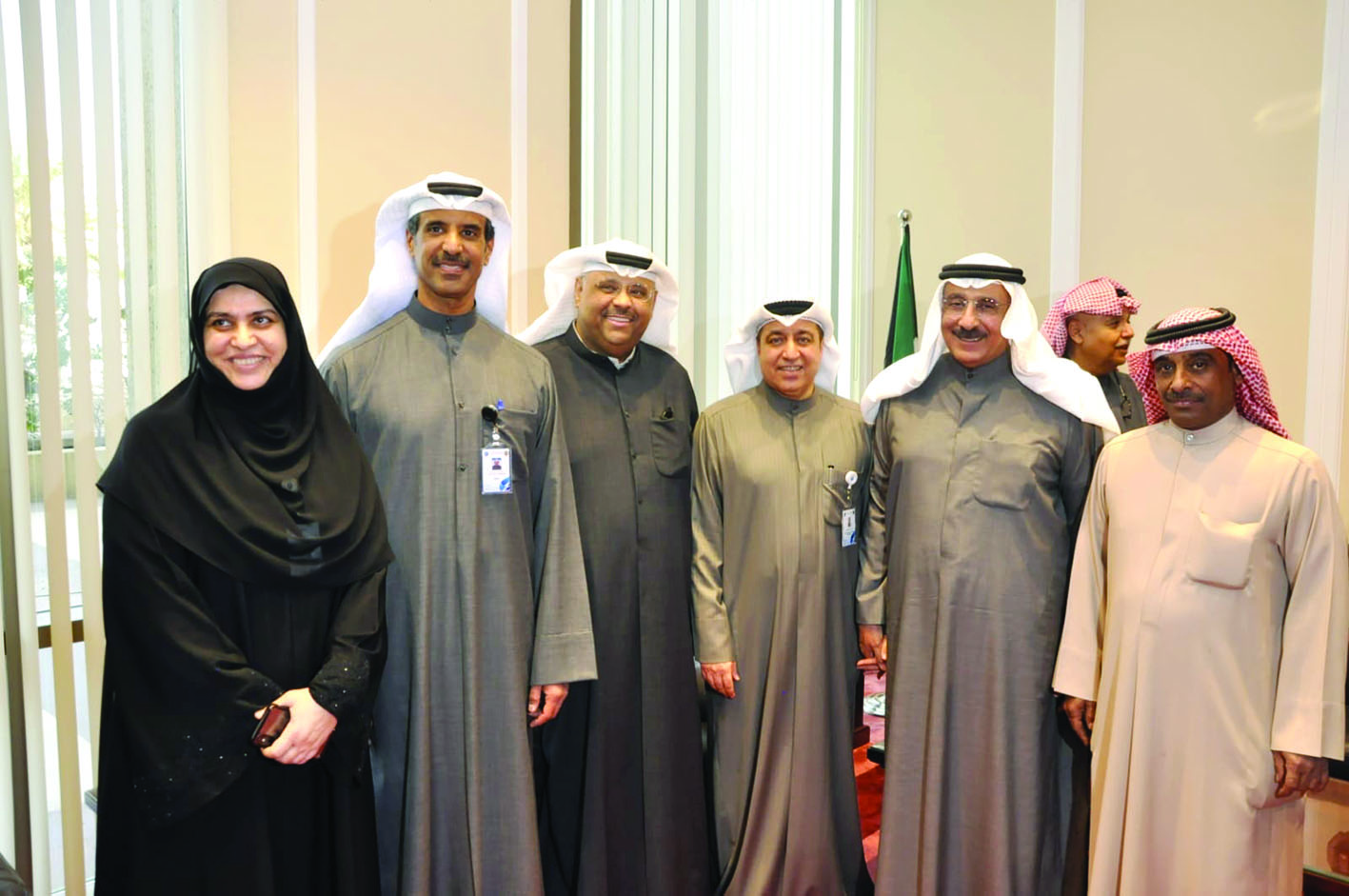 u0628u0648u0634u0647u0631u064a u0645u062au0648u0633u0637u0627u064b u0627u0644u062cu0633u0627u0631 u0648u0627u0644u0634u0631u0647u0627u0646 u0648u0625u0644u0649 u062cu0627u0646u0628u0647u0645 u0627u0644u0631u0648u0636u0627u0646 u0648u0627u0644u0639u0633u0639u0648u0633u064a