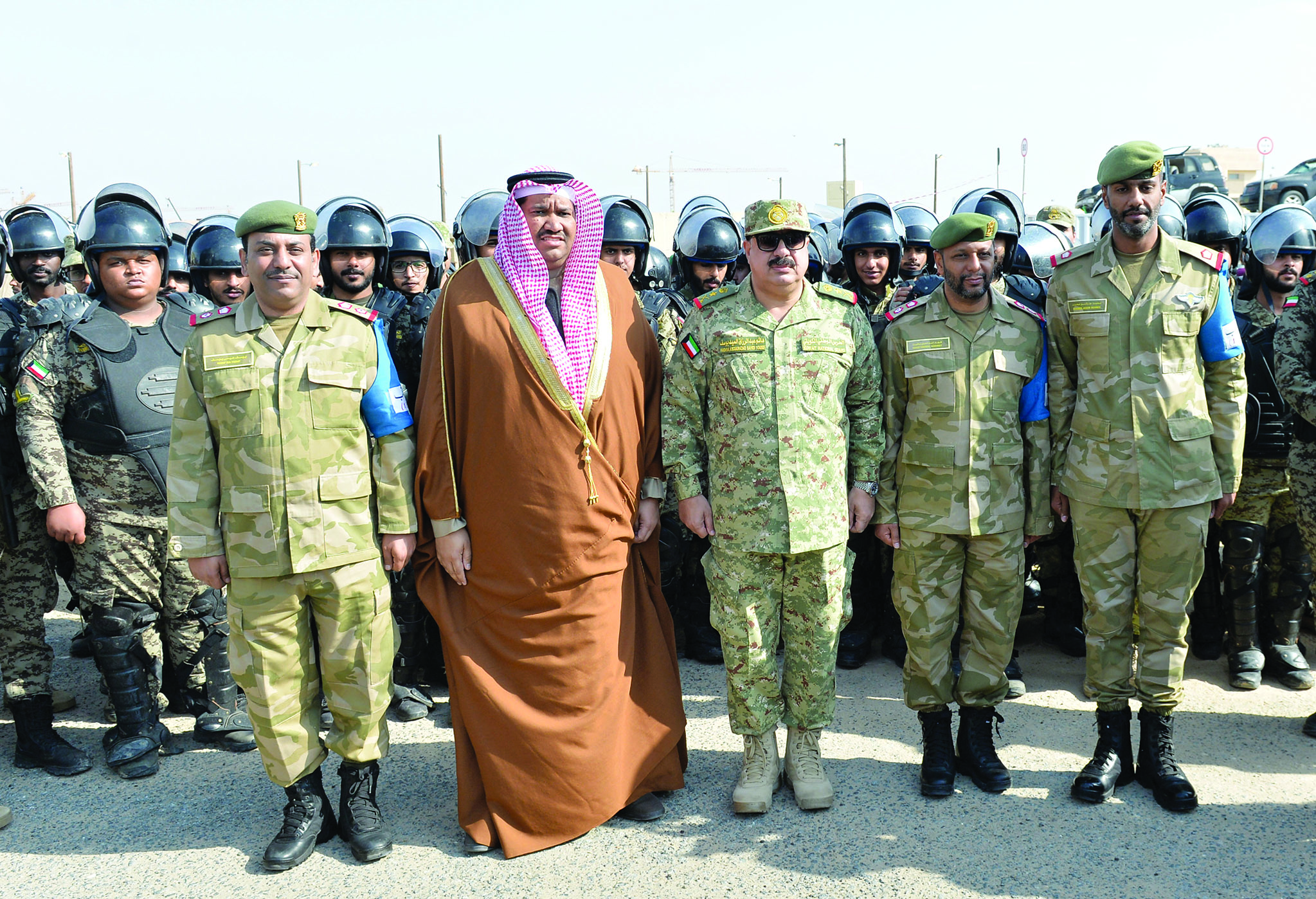 الرفاعي يتوسط ممثلي الجهات المشاركة في التمرين