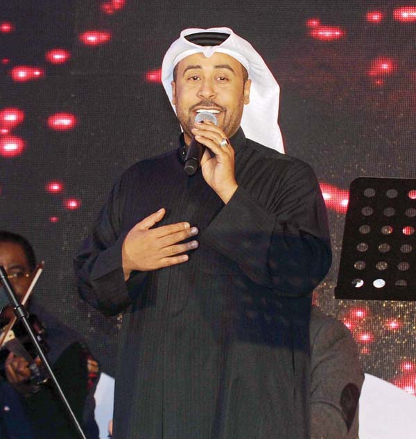 يوسف العماني 