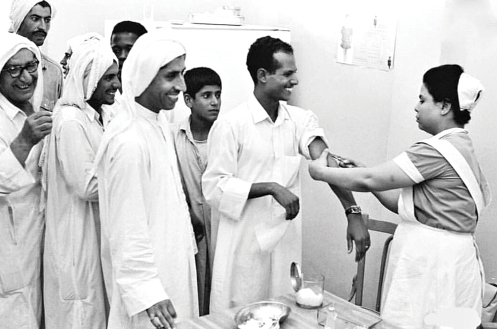 u0639u062fu062f u0645u0646 u0627u0644u0645u0648u0627u0637u0646u064au0646 u064au062au0644u0642u0648u0646 u0644u0642u0627u062d u0627u0644u0640 u00abu0643u0648u0644u064au0631u0627u00bb u0641u064a u0633u0628u0639u064au0646u0627u062a u0627u0644u0642u0631u0646 u0627u0644u0645u0627u0636u064a 