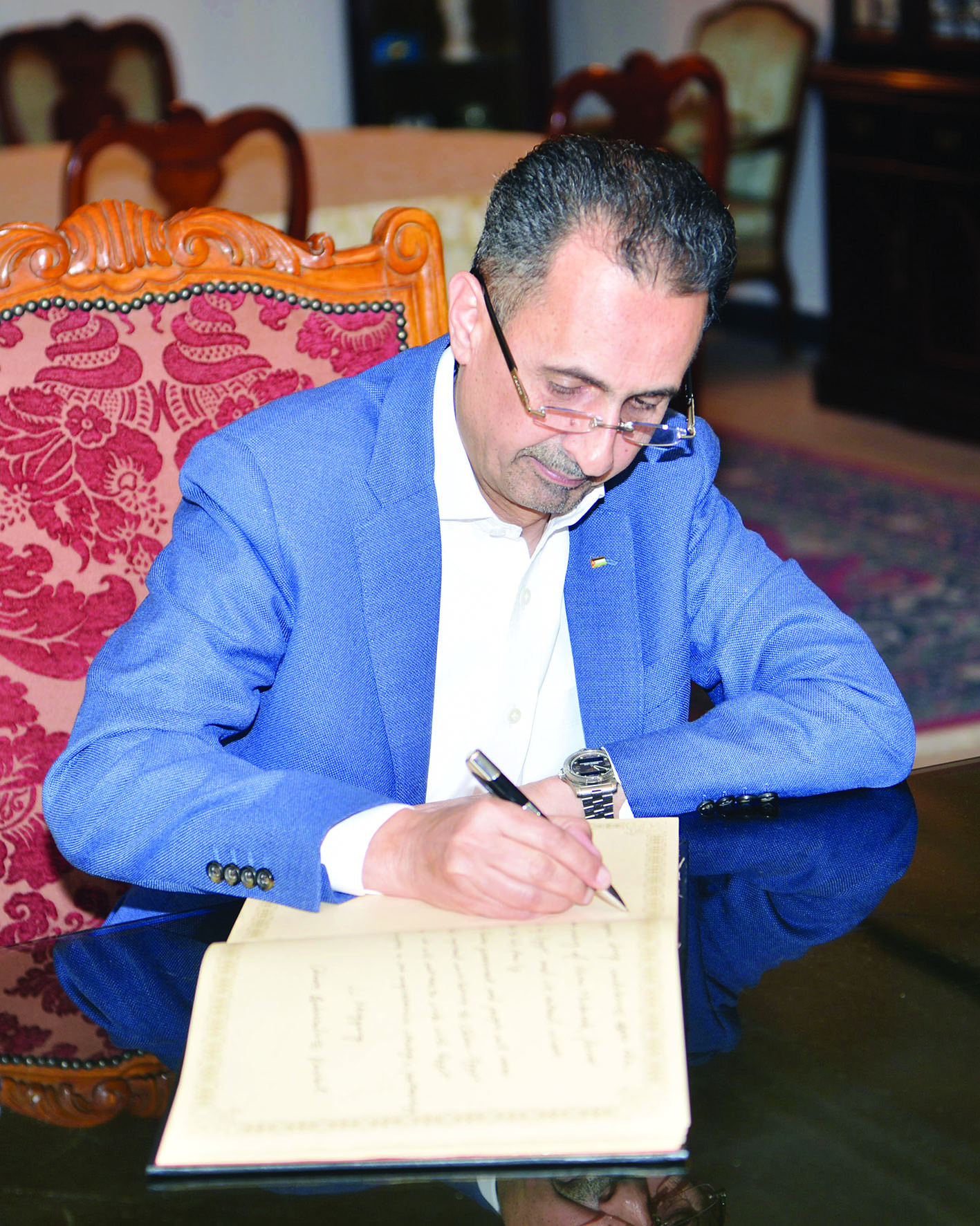  السفير الأردني يسجّل كلمة رثاء