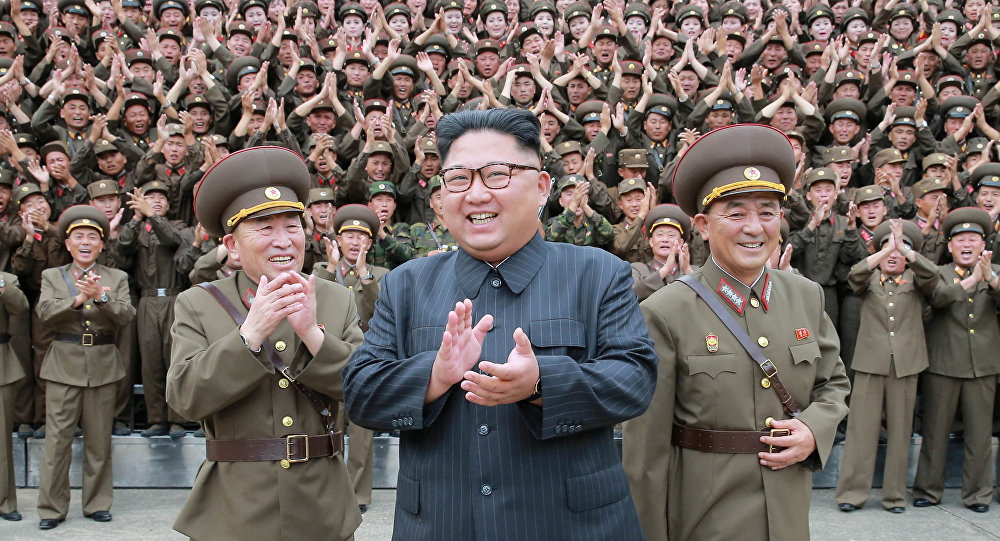 زعيم كوريا الشمالية يحضر تدريبات عسكرية ويحذر من خطورة كورونا الراي 