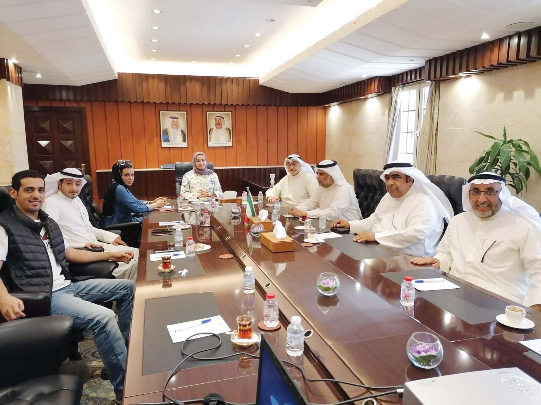 u062eu0644u0648u062f u0627u0644u0634u0647u0627u0628 u0648u0639u062fu062f u0645u0646 u0642u064au0627u062fu064au064a u00abu0627u0644u0645u0648u0627u0635u0644u0627u062au00bb u062eu0644u0627u0644 u0627u0644u0627u062cu062au0645u0627u0639