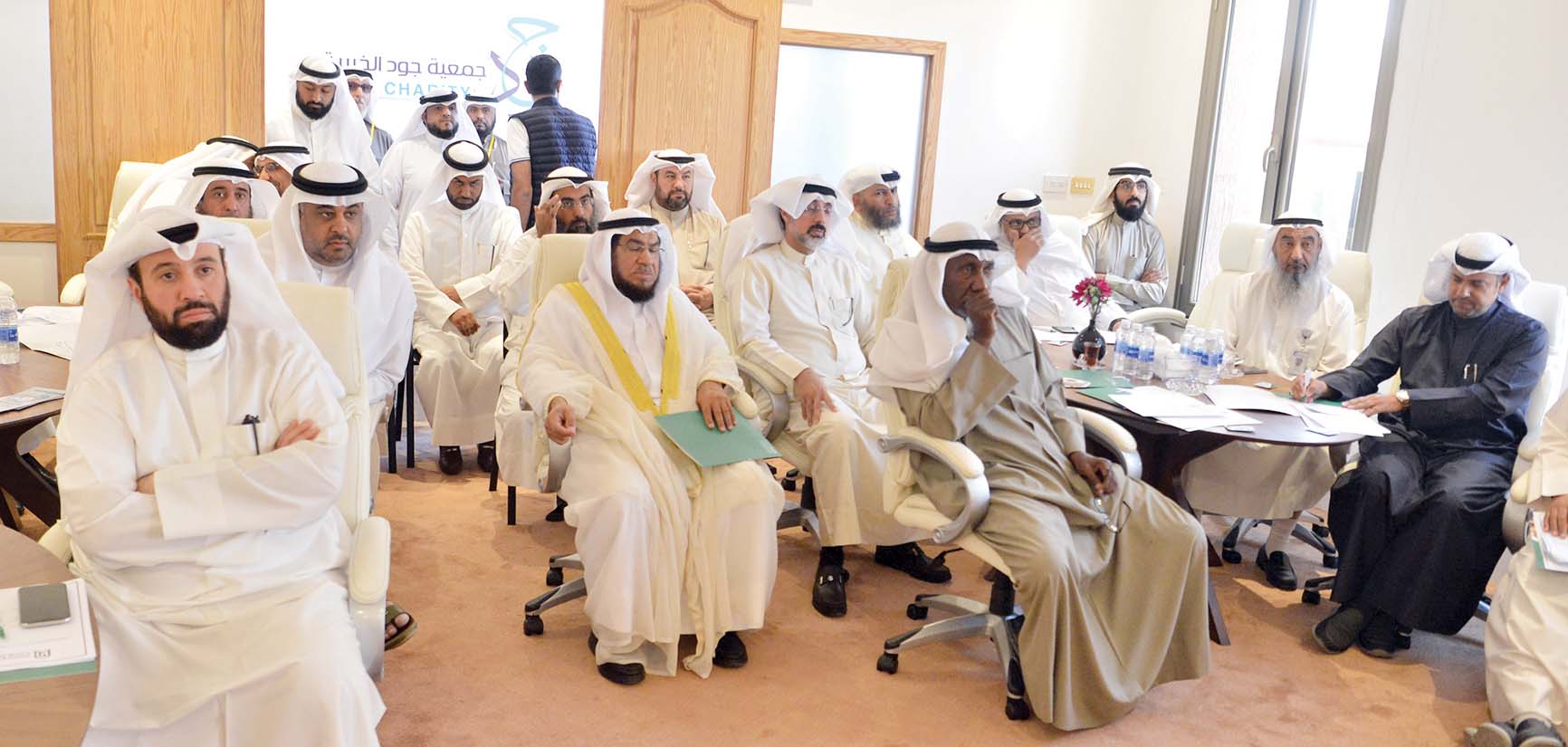 بعض ممثلي الجمعيات الخيرية	(تصوير نايف العقلة)