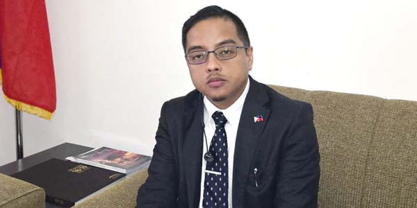 u062au0634u0627u0631u0644u0633u062au0648u0646 u0647u064au0645u0648u0633u0648u0631u0627 