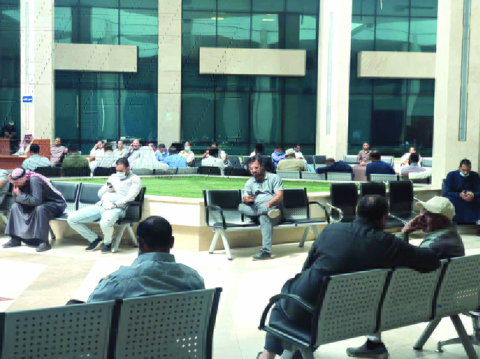 u0648u0627u0641u062fu0648u0646 u0641u064a u0625u062fu0627u0631u0629 u0634u0624u0648u0646 u0627u0644u0625u0642u0627u0645u0629 u0641u064a u0627u0644u0641u0631u0648u0627u0646u064au0629                         t        (u00abu0627u0644u0631u0627u064au00bb -  u062eu0627u0635)