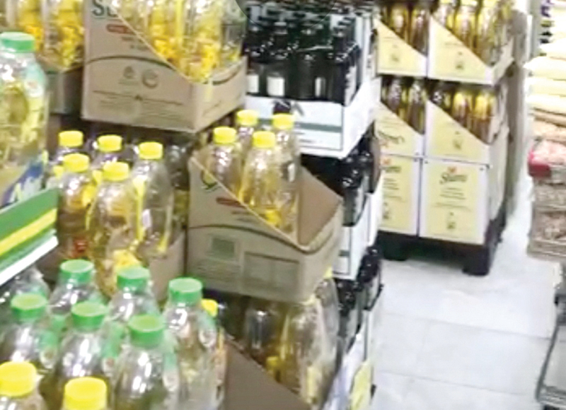 البضائع متوافرة بدون نقصان