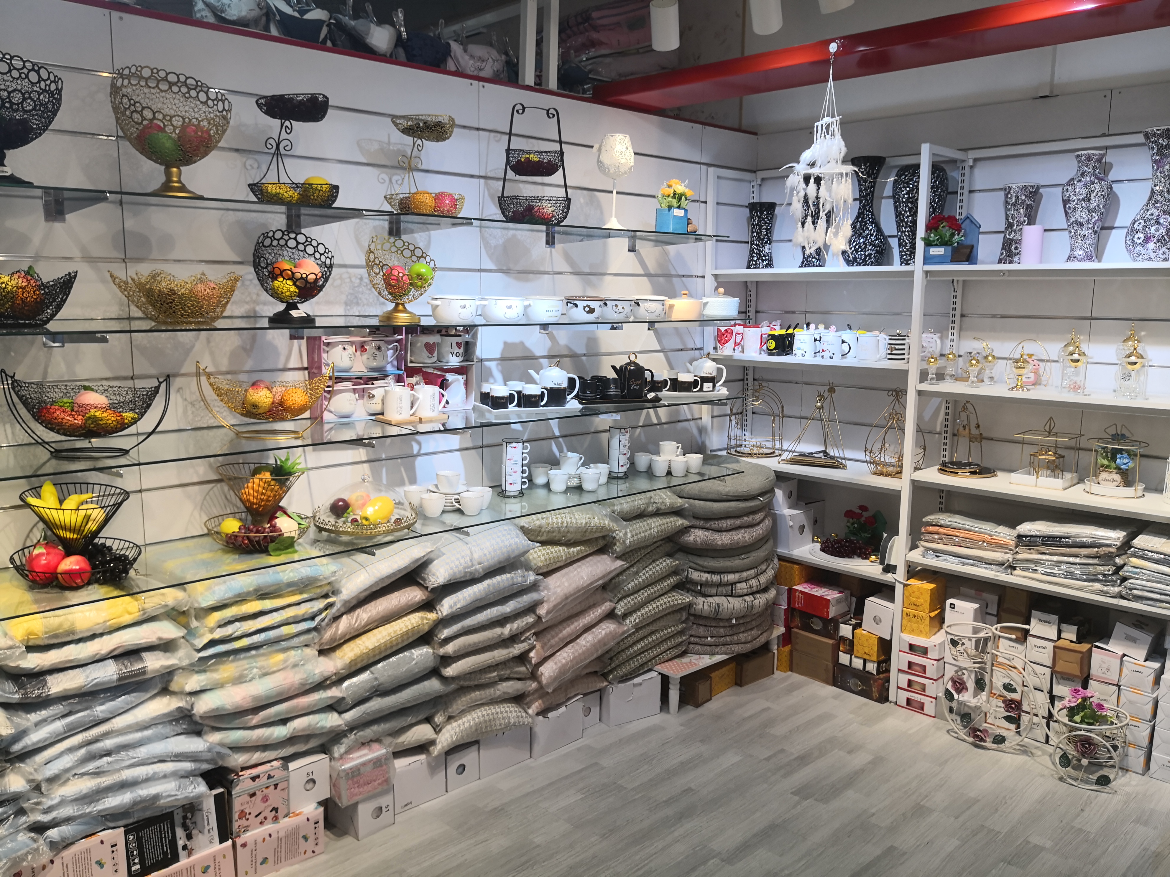 سلع تناسب الجميع 