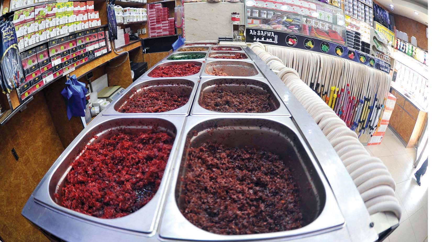 المعسل ممنوع بيعه في المحلات