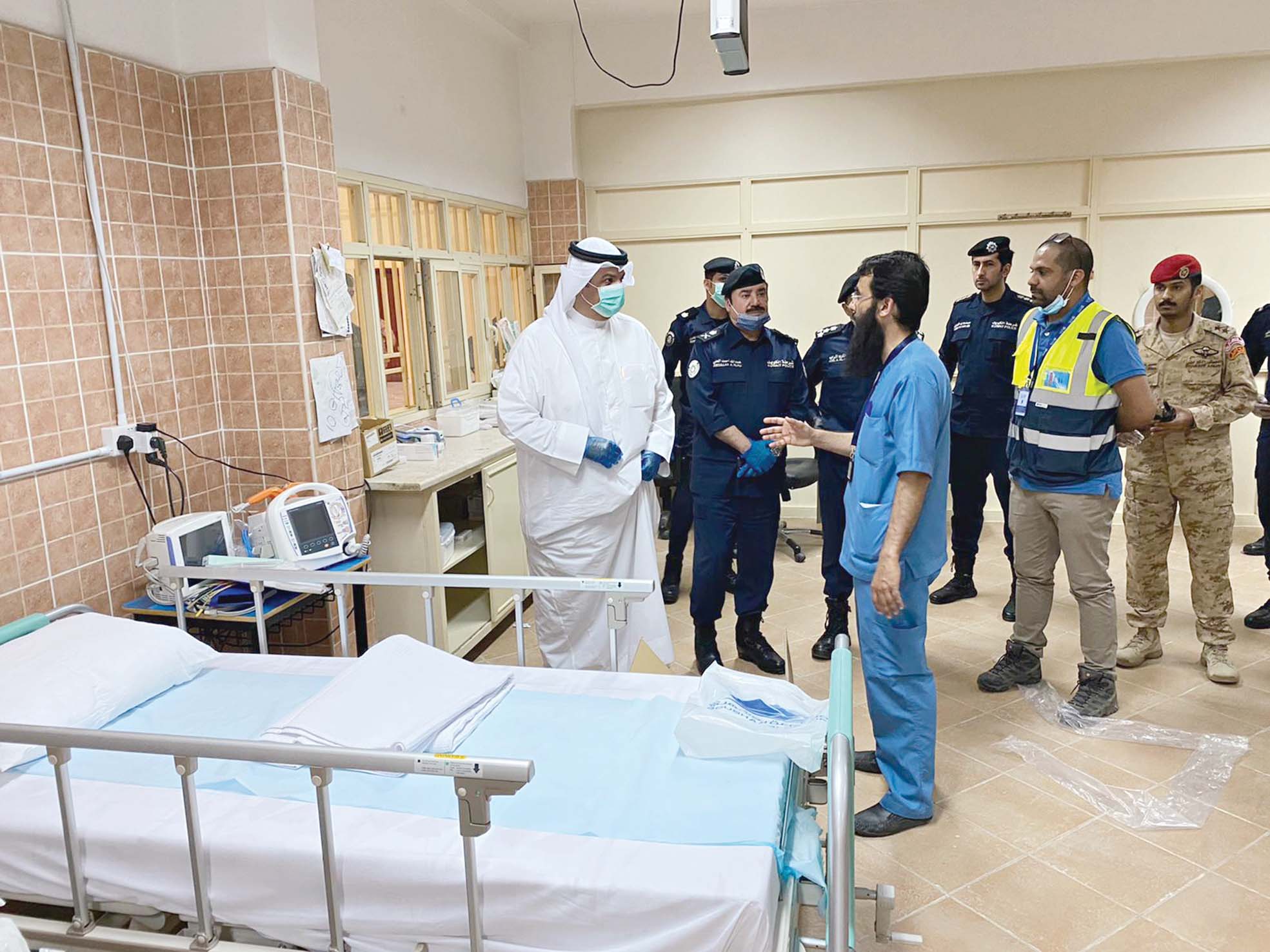 جانب من الجولة التفقدية لمحافظ الفروانية 